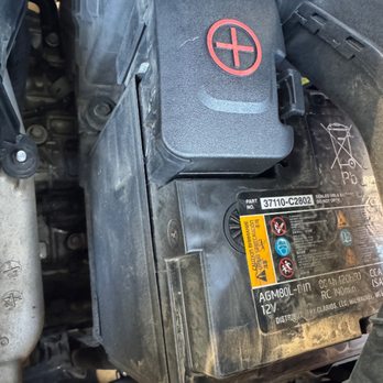 Carvana Ontario - filthy engine compartment - Car Dealers Near Me - Ontario, California Carvana Ontario - filthy engine compartment - Car Dealers Near Me - Ontario, California