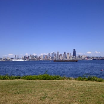Alki Beach Park - Parks Near Me - Seattle, Washington