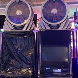 Mono Wind Casino - Out of Order Machines