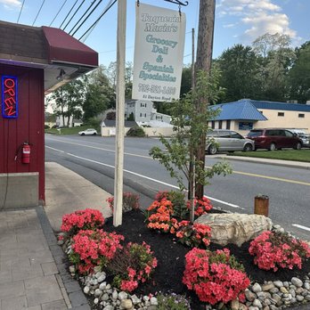 Taqueria Maria's - Front entrance - Tex-Mex Near Me - Jamesburg, New Jersey