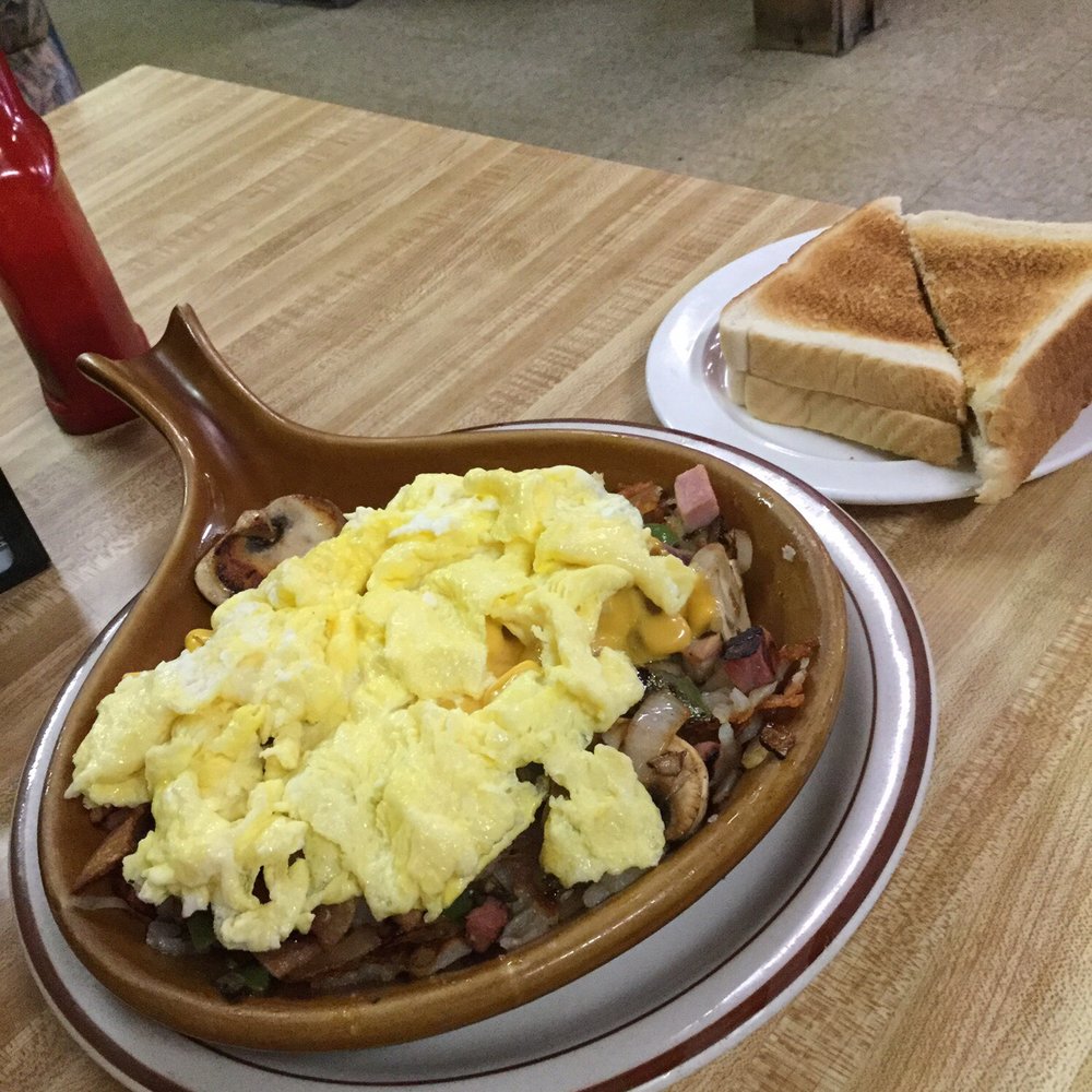 Newark's Country Kitchen - Prairie Skillet - American Near Me - Newark, Illinois Newark's Country Kitchen - Prairie Skillet - American Near Me - Newark, Illinois