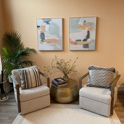 Key Pilates - Comfortable seating area