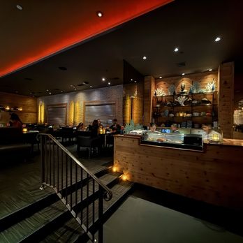Fire & Oak - Seafood Bar and the Candle Room - New American Near Me - Montvale, New Jersey