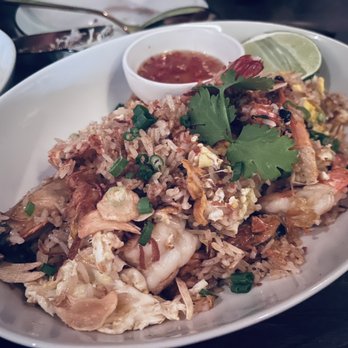 Chalong - Shrimp fried rice - Thai Near Me - New York, New York