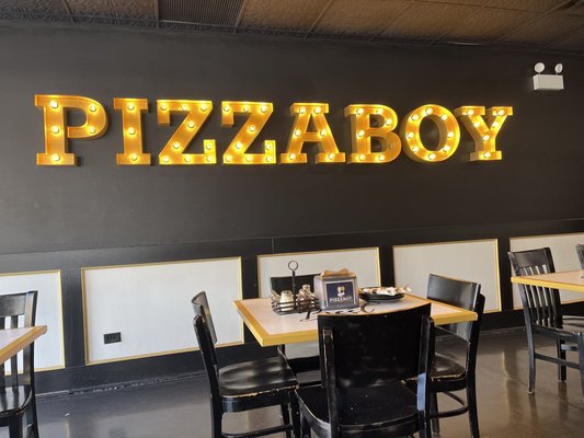 Pizzaboy Chicago by null