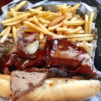 Pete's BBQ - Barbeque Near Me - Ramona, California