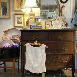 Middletown Antiques