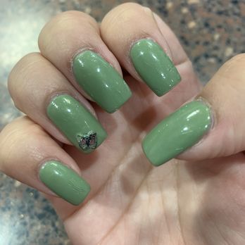 Shary Nails and Spa - These are a day old. - Nail Salons Near Me - Mission, Texas Shary Nails and Spa - These are a day old. - Nail Salons Near Me - Mission, Texas