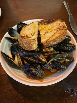 Isa Restaurant by null