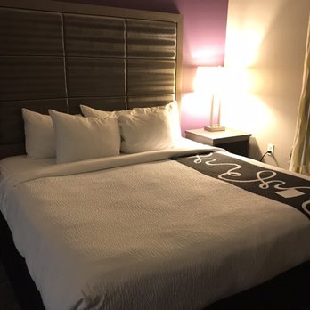 La Quinta by Wyndham Kearney - Hotels Near Me - Kearney, Nebraska
