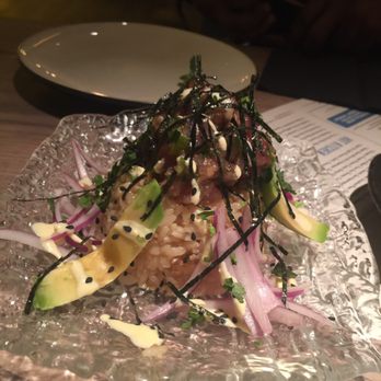Mommi - Japanese Near Me - London, XGL