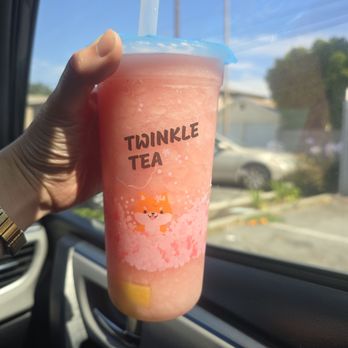Twinkle Tea - Alhambra - Watermelon lemonade slushie - Coffee & Tea Near Me - Alhambra, California