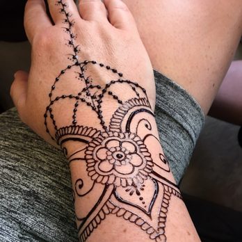 Henna Lounge - Beautiful piece! - Henna Artists Near Me - Kihei, Hawaii
