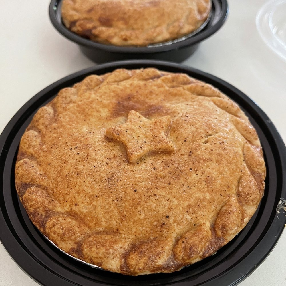 Crustees Eatery - Cherry Pie (small) - Desserts Near Me - Los Angeles, California Crustees Eatery - Cherry Pie (small) - Desserts Near Me - Los Angeles, California