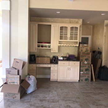 Dave the Kitchen Guy - Before - Refinishing Services Near Me - Chicago, Illinois Dave the Kitchen Guy - Before - Refinishing Services Near Me - Chicago, Illinois