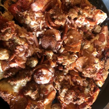 Gold Dust Pizza Copperopolis - Pizza Near Me - Copperopolis, California