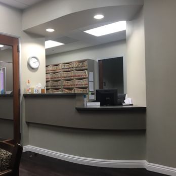 Oscar E Valenzuela, DDS - Periodontists Near Me