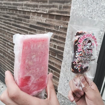 Paleteria La Michoacana - Guava on the left and vanilla covered with chocolate and sprinkles on the right.  But the inside was orange.  Dunno what that was about. - Ice Cream & Frozen Yogurt Near Me - Mount Vernon, New York