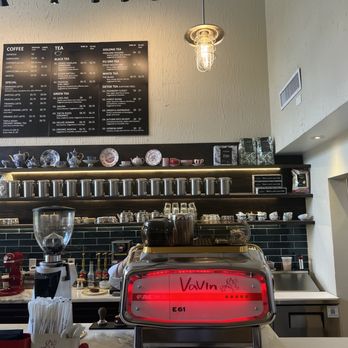 Vavin Dessert Bar - Bakeries Near Me - Honolulu, Hawaii Vavin Dessert Bar - Bakeries Near Me - Honolulu, Hawaii