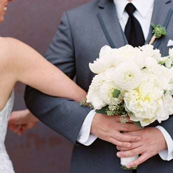 Dave's Flowers - Bridal bouquet @smogshoppe - Florists Near Me - Los Angeles, California