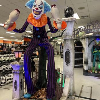 Spirit Halloween - Inside display - Accessories Near Me - Tamarac, Florida Spirit Halloween - Inside display - Accessories Near Me - Tamarac, Florida