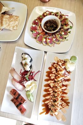 Genki Noodles & Sushi by null