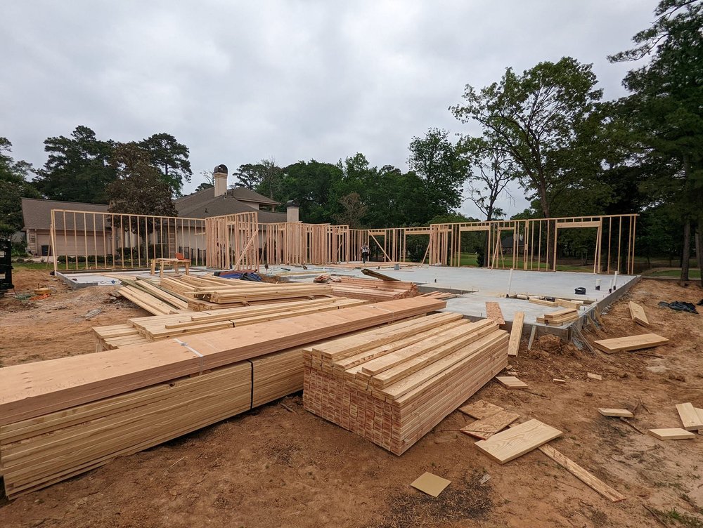 Slide of Cmon Construction