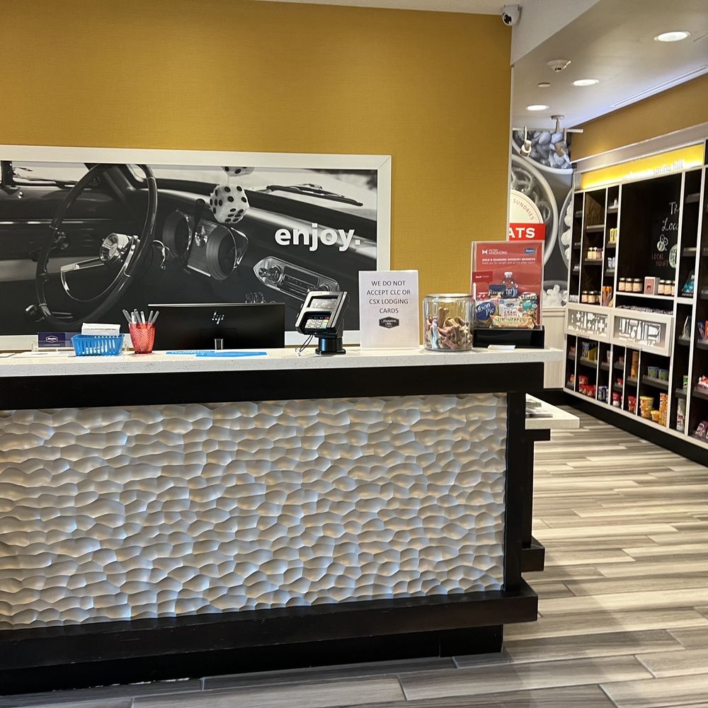 Hampton Inn Spring Hill - Dog treats!!! - Hotels Near Me - Spring Hill, Tennessee Hampton Inn Spring Hill - Dog treats!!! - Hotels Near Me - Spring Hill, Tennessee