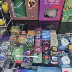 No Limit Smoke Shop