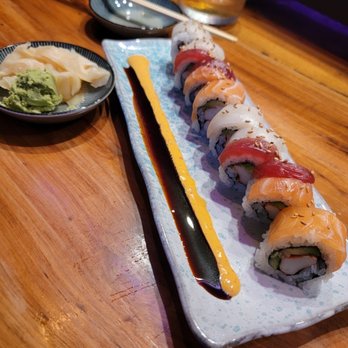 Lucky Robot Restaurant - Voltron roll - Sushi Bars Near Me - Austin, Texas Lucky Robot Restaurant - Voltron roll - Sushi Bars Near Me - Austin, Texas
