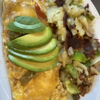 Rudford's Restaurant - Cheers and avocado omelette - Diners Near Me - San Diego, California Rudford's Restaurant - Cheers and avocado omelette - Diners Near Me - San Diego, California