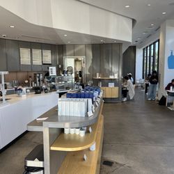 Blue Bottle Coffee - Chestnut Hill