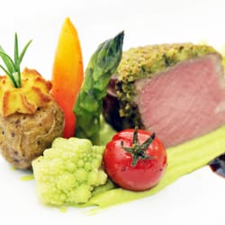 Gasthaus Müller - Rumpsteak mit marktfrischem Gemüse