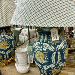 Lynn's Consignments Fun Home Furnishings - Love these lamps.