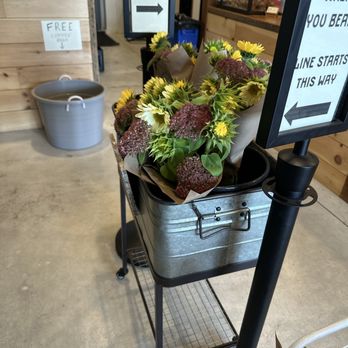 Yellow Dog Coffee Roasters - Cute flowers for sale inside - Coffee Roasteries Near Me - Manahawkin, New Jersey