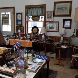 Mashapaug Trading: Antiques & Collectibles - Interior