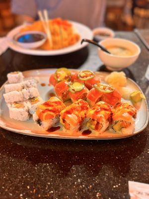 Tatsu Izakaya by null