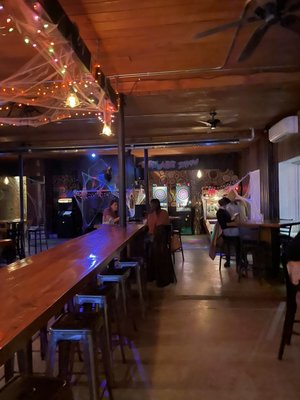 Third Street Bar by null
