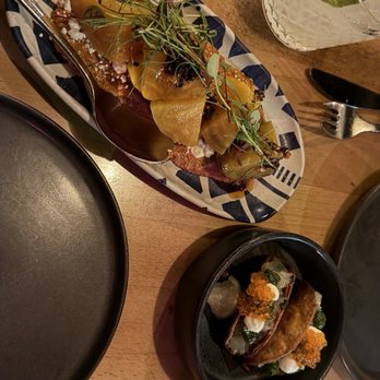 Mirra - Beet salad and scallop tacos - Mexican Near Me - Chicago, Illinois