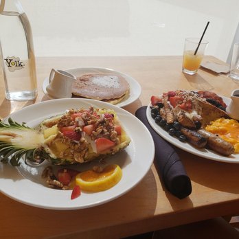 Yolk - South Loop - Breakfast & Brunch Near Me - Chicago, Illinois