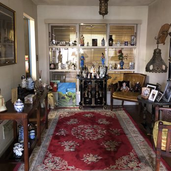 Mamma Clean - Lots of dusting done in this clients home. - Home Cleaning Near Me - Massapequa, New York Mamma Clean - Lots of dusting done in this clients home. - Home Cleaning Near Me - Massapequa, New York