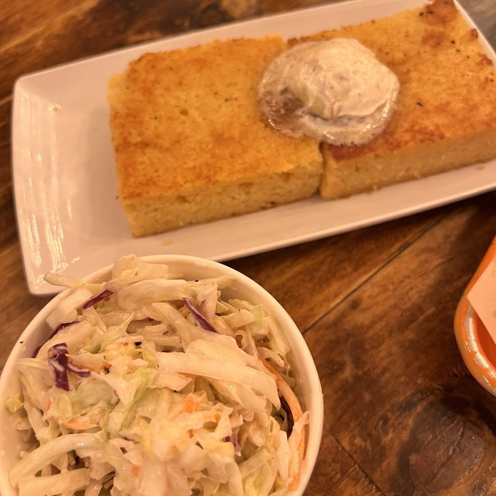 Smoke and Dough - Corn bread and coleslaw - Barbeque Near Me - Miami, Florida