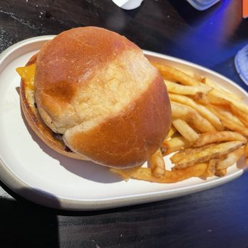 Dave & Buster's Rancho Mirage - Kids Cheeseburger - Sports Bars Near Me - Rancho Mirage, California Dave & Buster's Rancho Mirage - Kids Cheeseburger - Sports Bars Near Me - Rancho Mirage, California