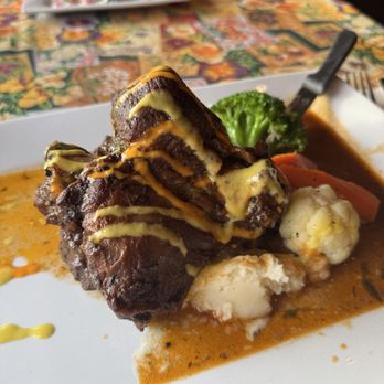 Mayan Fusion - Pork osso bucco - Seafood Near Me - Fort Bragg, California Mayan Fusion - Pork osso bucco - Seafood Near Me - Fort Bragg, California