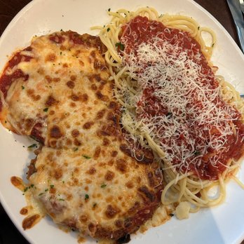 Olive Garden Italian Restaurant - Eggplant parmigiana - Italian Near Me - Gainesville, Florida Olive Garden Italian Restaurant - Eggplant parmigiana - Italian Near Me - Gainesville, Florida