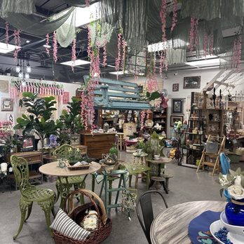 Colliope - Need something special for your home? Here's the place to come! - Paint-Your-Own Pottery Near Me - Tucson, Arizona