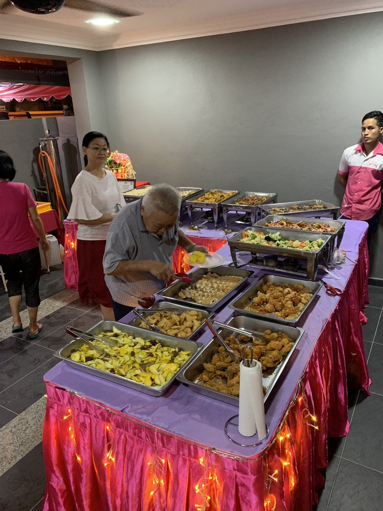 MIX MIX CATERING SDN BHD Updated August 2024 11 Photos Eure, 27A