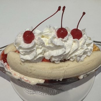 Ruby's Diner - Banana Split - Diners Near Me - Tustin, California Ruby's Diner - Banana Split - Diners Near Me - Tustin, California