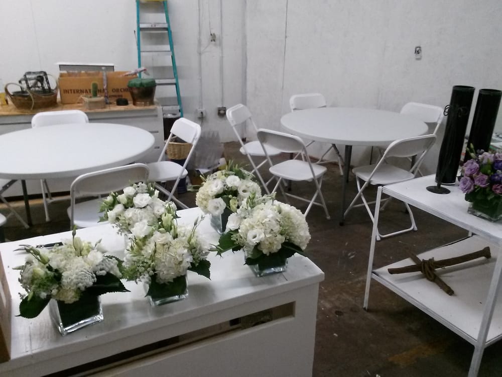 LIBERTY WHOLESALE FLOWERS Updated September 2024 746 San Julian St, Los Angeles, California