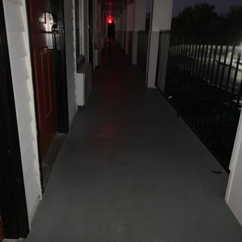 Western Motel - This is 7:08 in the morning. Dark. - Hotels Near Me - Fitzgerald, Georgia Western Motel - This is 7:08 in the morning. Dark. - Hotels Near Me - Fitzgerald, Georgia